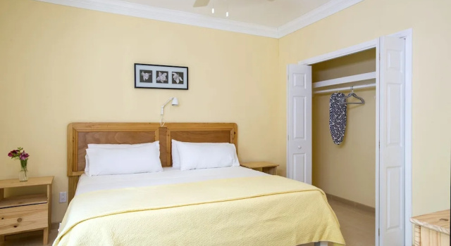 Люкс Standard Sir Charles Guest House