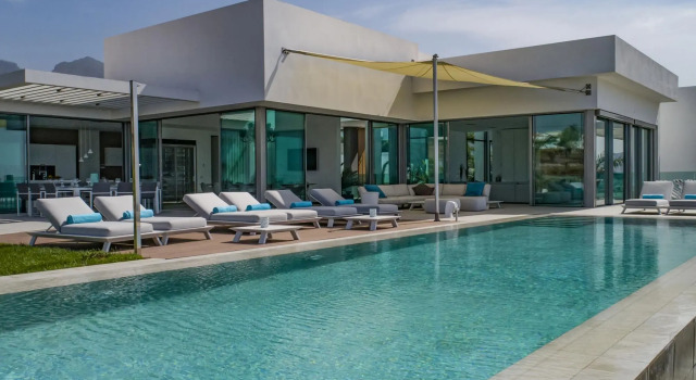 Exclusive Villa on Tenerife with Infinity Pool, Zen Garden, Забронировать Вилла Адехе Teide National Park, рядом с Гольф-клуб Коста Адехе