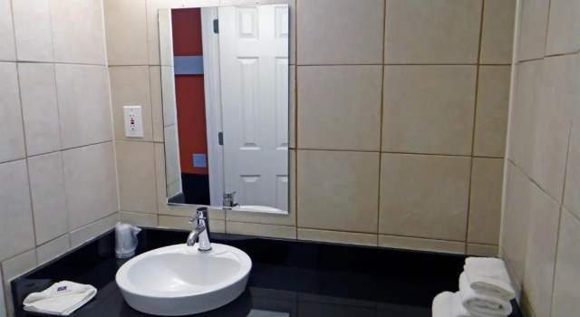 Четырёхместный номер Standard Motel 6 Baltimore MD