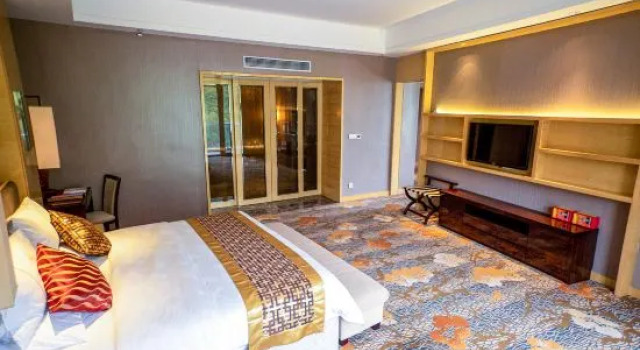 Люкс Deluxe Long Chan Resort Xinhui