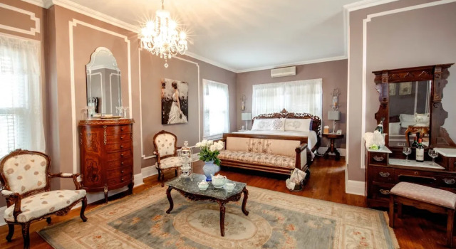 Двухместный номер Standard Mathis House, A Victorian Bed & Breakfast and Tea Room at 600 Main