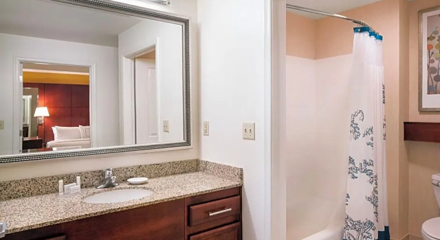 Четырёхместная студия Residence Inn by Marriott Phoenix Desert View at Mayo Clinic