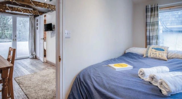 The Lodge - 1 Bedroom - Freshwest Beach Retreat, Book Lejlighed Castlemartin Glamorgan
