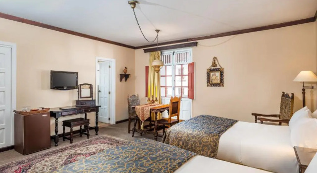 Standard Doppel Zimmer Hotel Dann Monasterio
