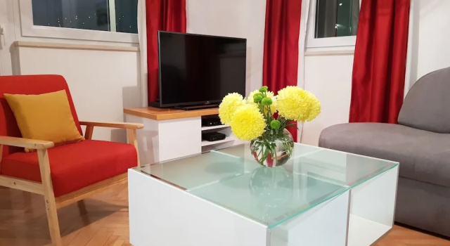 Апартаменты с балконом Galeria Nura