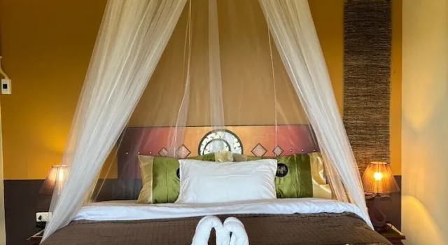 Вилла Royal Palette Luxe Elephant Camp Maerim