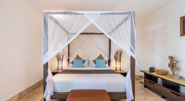 Вилла Luxury с 4 комнатами Cliffront Tropical Villa Cantik