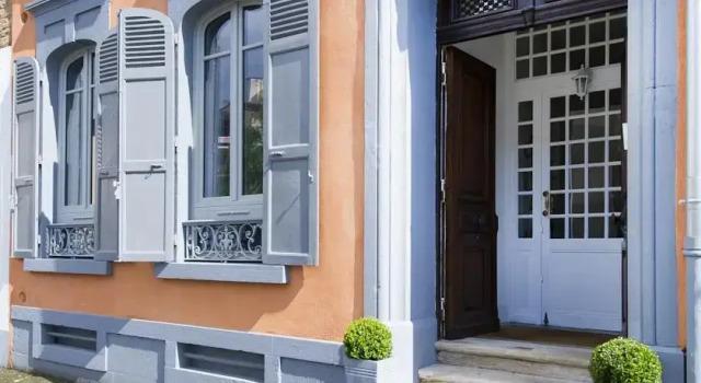 Aux Deux Buis, Đặt Khách sạn Mâcon 