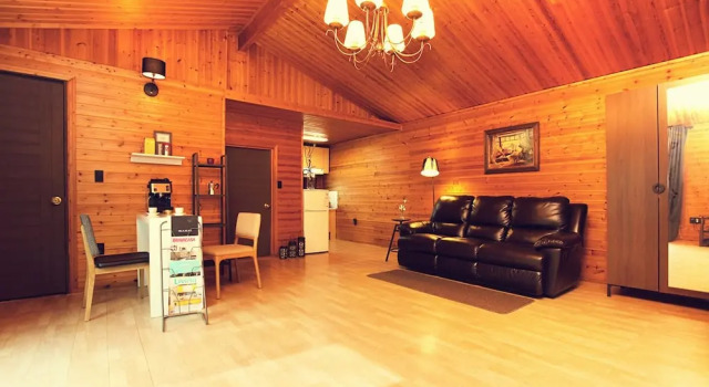 Planttrees House, Reserva ahora Hostal o pensión Hoteles en Gangwon con aparcamiento, Aparcamiento