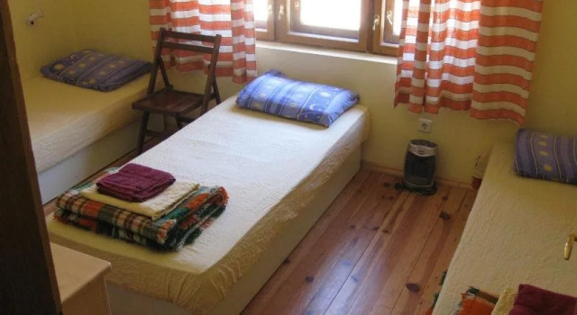 Hostel Mostel
