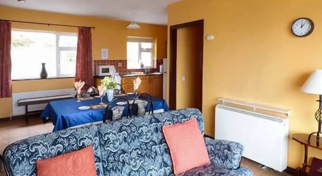 Rossbeigh Beach Cottage No 6, Book Vacation Home Glenbeigh Ring of Kerry