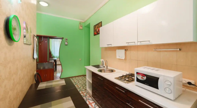 LeonRooms Ekaterinenskaya 18