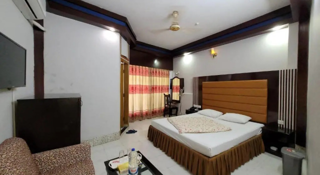 Трёхместный номер Deluxe Hotel Sea World Cox's Bazar