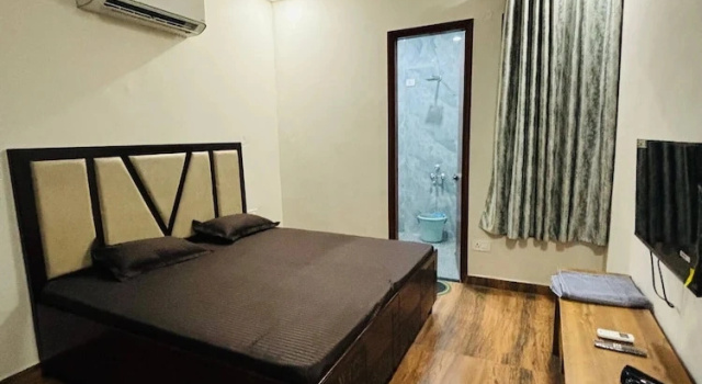 Вилла с 4 комнатами с балконом Stay Royal BNB - Luxury Villa