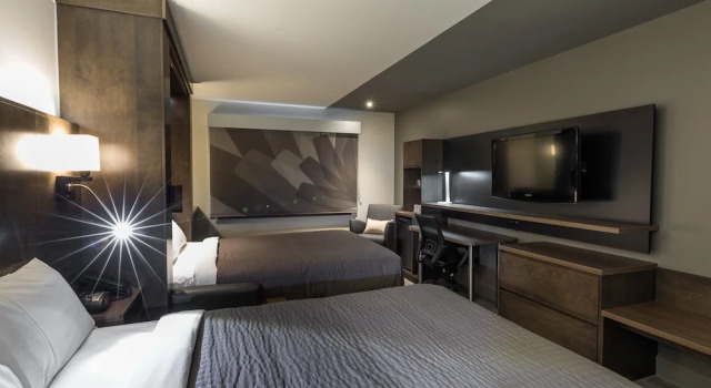 Номер Superior Hôtel & Suites Normandin Lévis