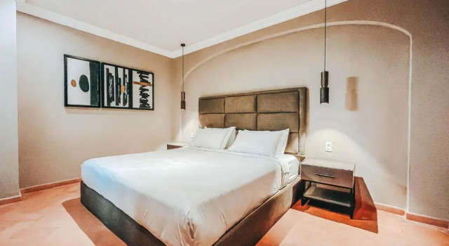 Полулюкс Mikaella Hotel