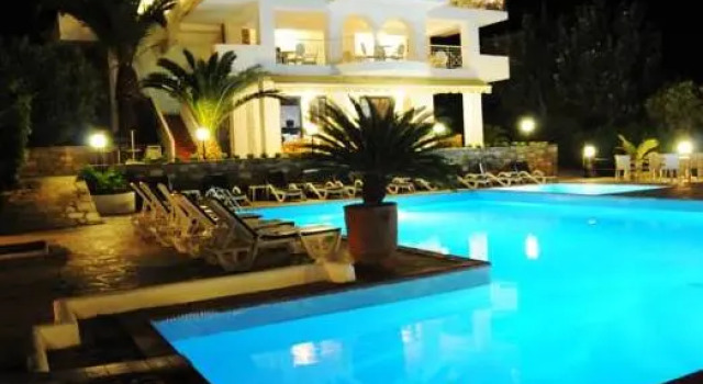 Номер Deluxe Glavas Inn Hotel