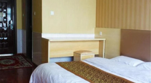 Xincheng Business Hotel, Prenota Hotel Hotel a Shandong con parcheggio, Parcheggio