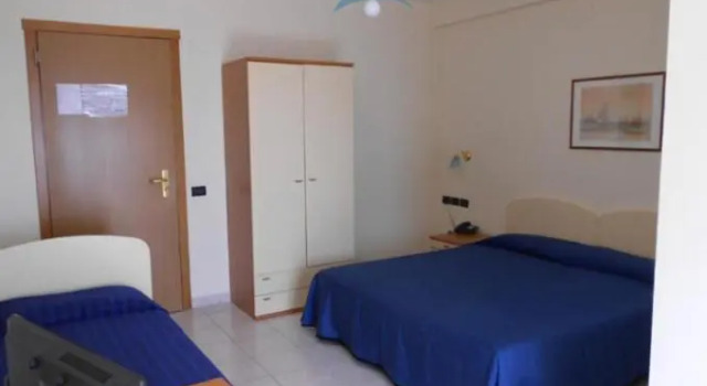 Трёхместный номер Standard Hotel Santangelo