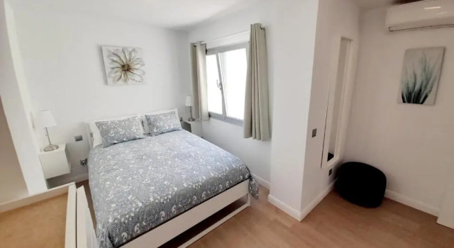 Апартаменты Malibú Canteras Ático 22 con Terraza - Penthouse with Terrace