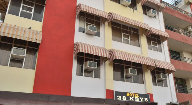 Hotel 28 Keys, Забронировать Отель Отели штата Раджастхана 3 звезды, 3*