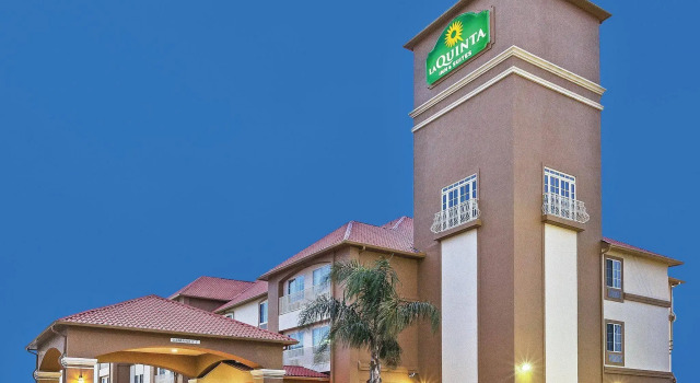 Sonesta Essential HOU Airport Road
