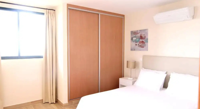 House with 3 Bedrooms in Calheta, with Wonderful Sea View, Furnished Terrace And Wifi