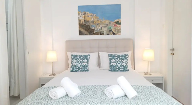 Трёхместный номер Standard с балконом и с видом на сад Evi Evan Hotel