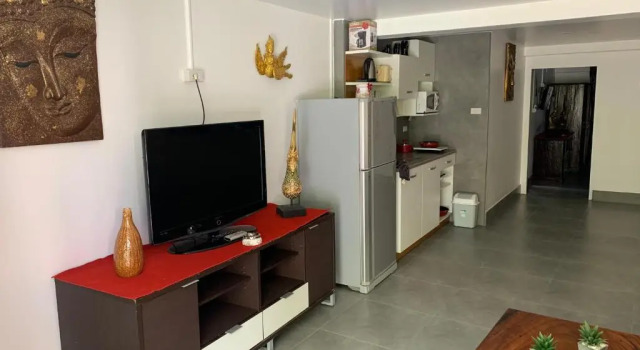 Апартаменты с балконом Fong Kaew and Baan Nang Fa Guesthouse