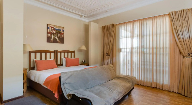 Agterplaas Guesthouse B&B, Забронировать Отель «постель и завтрак» Отели Йоханнесбург 3 звезды, рядом с Deutsche Internationale Schule Johannesburg, 3*