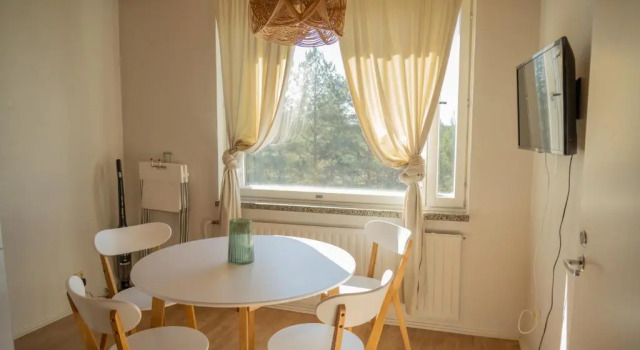 Design apartment with lake view, sauna, fireplace, Buchen Sie Ferienwohnung Hotels in Lappland mit Parkplatz, Parkplätze