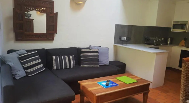 Вилла Deluxe Coral Sea Villas
