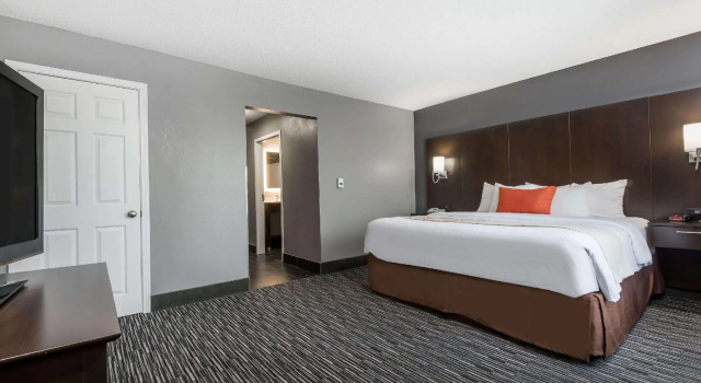 Двухместный люкс c 1 комнатой Hawthorn Extended Stay by Wyndham Columbus West