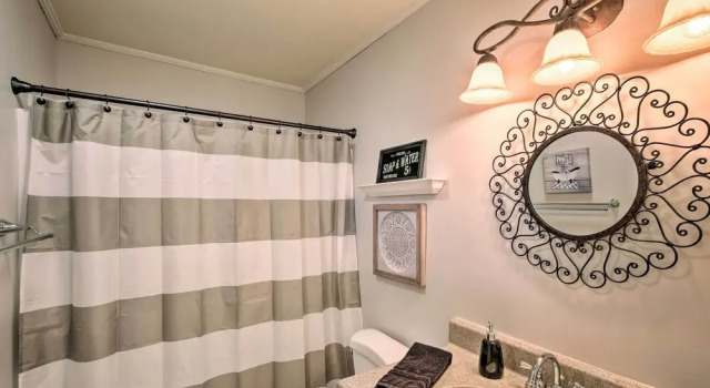 Коттедж Summer in the Smokies! Hayesville Bungalow w/ Deck