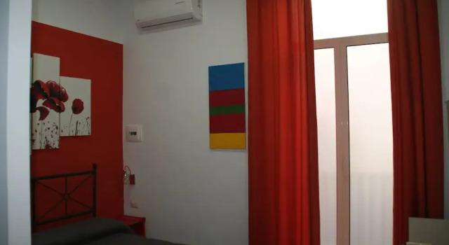 Студия c 1 комнатой с балконом B&B City Center