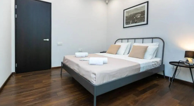 -30  NEW 2 BR Super Spacious Apt w/Terrace+views