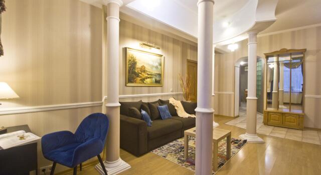 Lakshmi House Apartment on Stroiteley 6k2, Book Apartment Moscow Russia