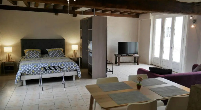 Gîte La Chapelle-Onzerain, 2 pièces, 2 personnes - FR-1-590-152, Prenota Hotel Beaugency Loiret