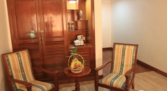 Трёхместный номер Superior City Angkor Hotel