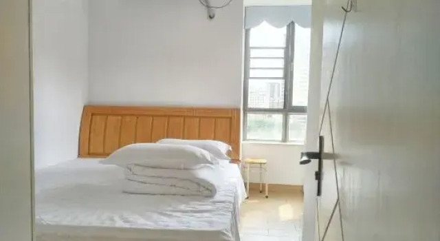 Люкс с 3 комнатами Mountain Residence Moon View Homestay (Wanda)