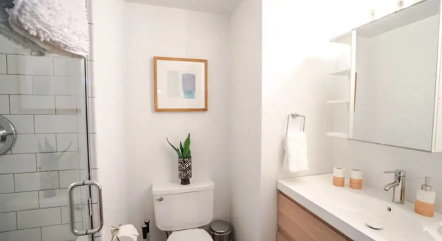 Апартаменты Modern Lohi Loft in Historic Building