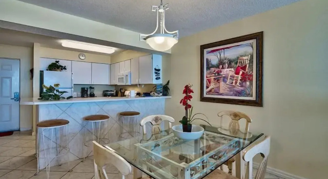 Pelican Beach Resort Rentals, Забронировать Отель Дестин Emerald Coast