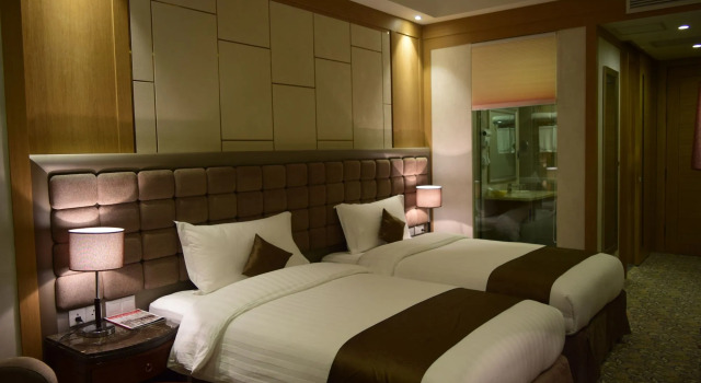 Royal Mountain Hotel