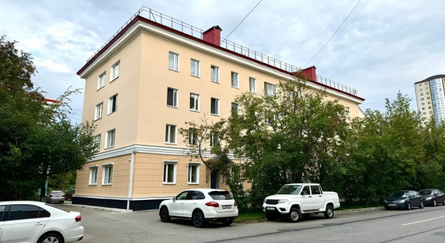 On day 51 on the street of Trade Unions, Book Apartment Murmansk Murmansk Region