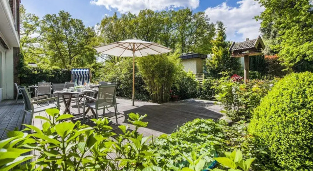 Семейный номер Standard с 3 комнатами с балконом Ringhotel Ahrensburg