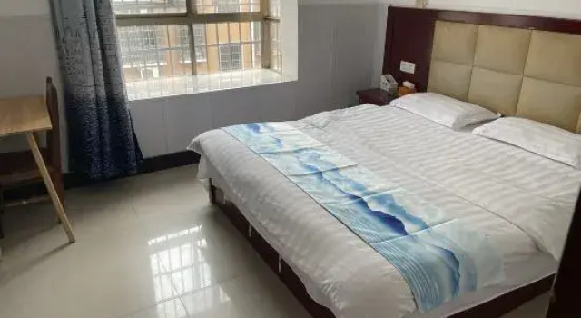 Hongyun Hotel (Changsha Xiangjiang North Road), Забронировать Отель Чанша Хунань