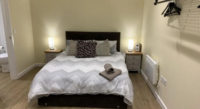 Southernwood - Garden Lodge 12, Забронировать Отель Дидкот Оксфордшир, рядом с Железнодорожный музей города Дидкот