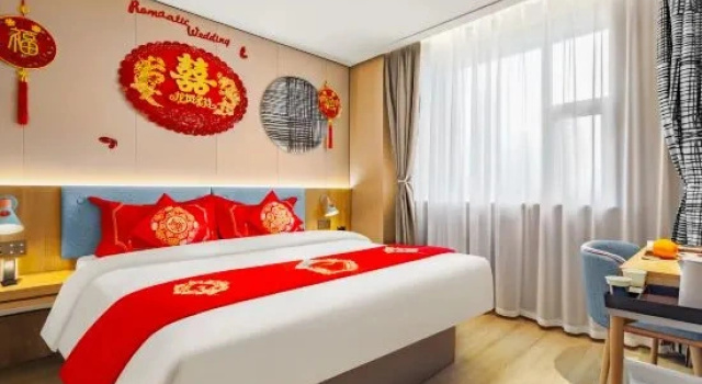 Двухместный люкс Homeinn · neo (Changzhi Medical College)