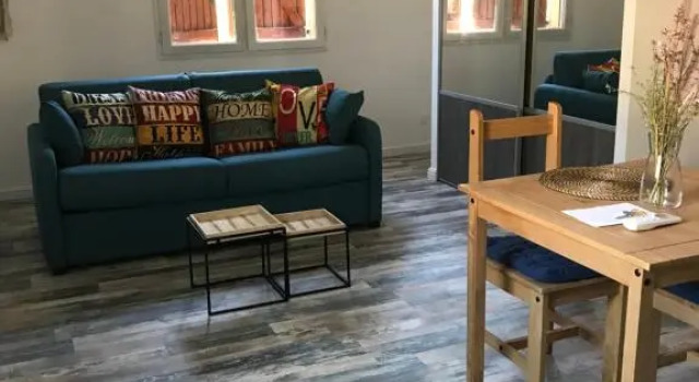 Charmant studio tout neuf avec coin jardin et hamac