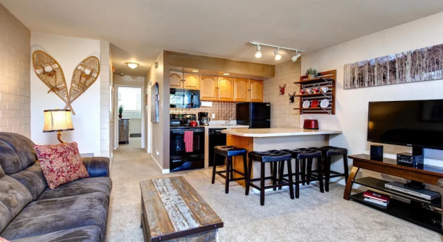 1704 Captain Molly Drive Condo 1 Bedroom 1 Bathroom Condo
